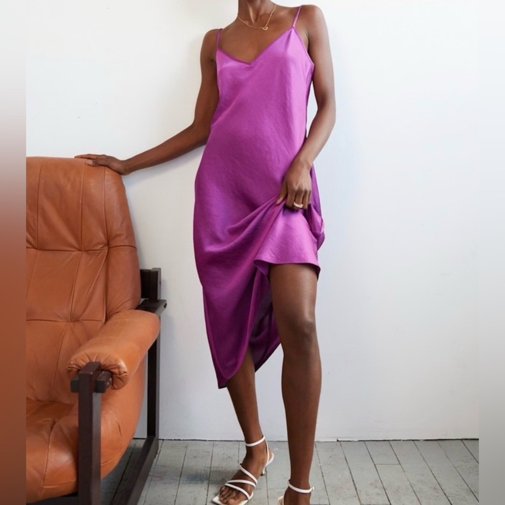 Wilfred by Aritzia only slip satin midi dress
